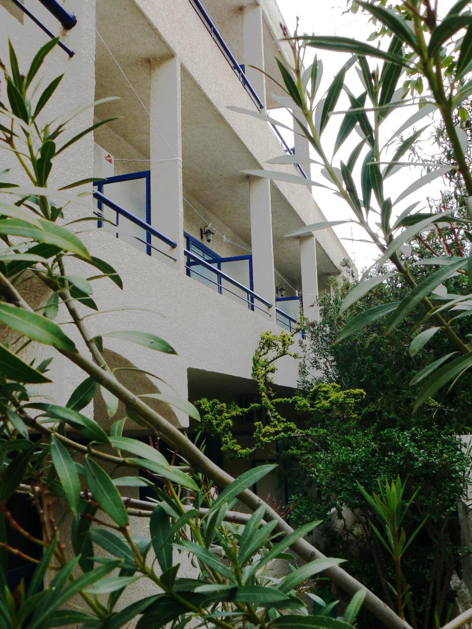 Pericles Studios Agia Marina  Extérieur photo