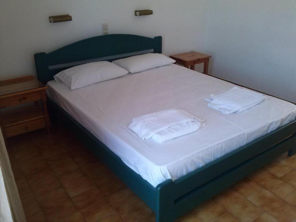 Pericles Studios Agia Marina  Chambre photo
