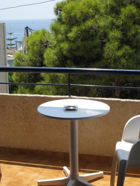 Pericles Studios Agia Marina  Chambre photo